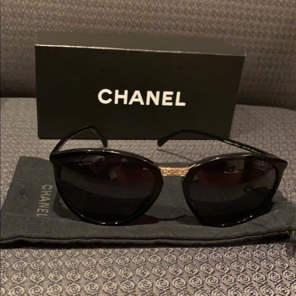 Chanel black sunglasses